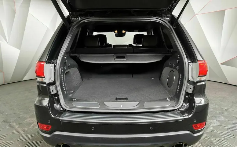 Jeep Grand Cherokee 3.0 AT AWD (238 л.с.) Limited Черный