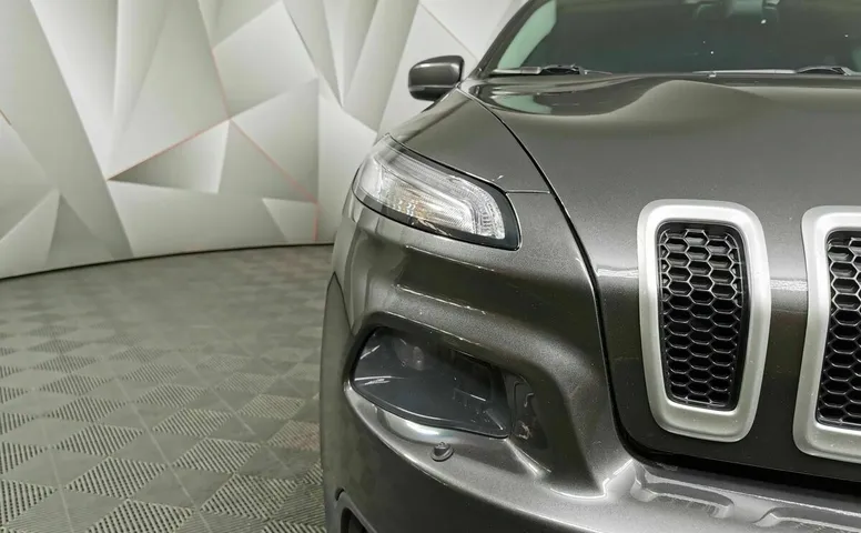 Jeep Cherokee 2.4 Tigershark Multiair AT AWD (177 л.с.) Серый