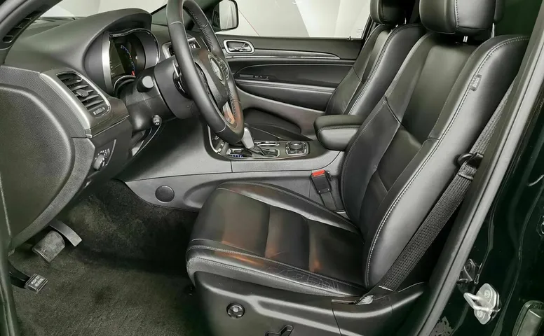 Jeep Grand Cherokee 3.0 AT AWD (238 л.с.) Limited Черный