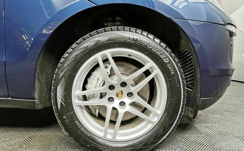 Porsche Macan S 3.0 PDK AWD (340 л.с.) Синий
