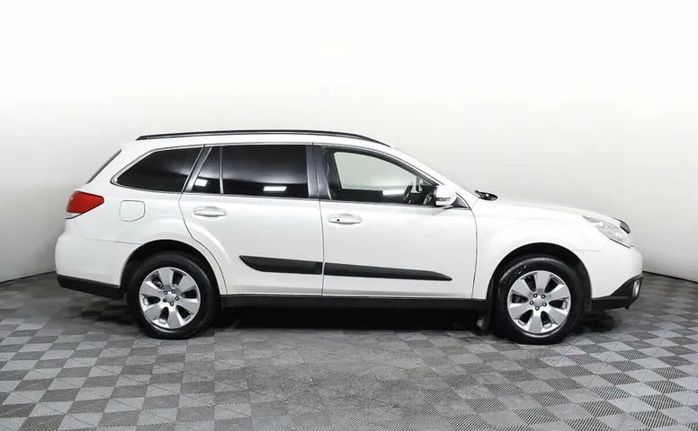 Subaru Outback IV